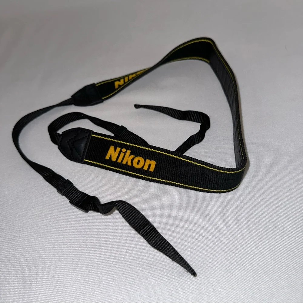 NIKON DSLR CAMERA BLACK Yellow NECK SHOULDER Photography Strap